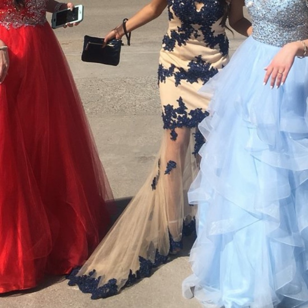 Prom dress